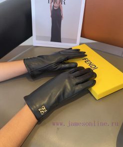 Gucci gloves, fashionable gloves, warm autumn and winter with velvet lining, classic and simye4cratr