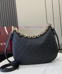 Gucci New GG Emblem Series Medium Shoulder BackpackThe new GG Emblem series reinterprets the qebnymfr