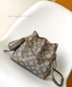 Louis Vuitton Bags The M23388 Bella Bucket Bag Is Designed With Embossed Cowhide Leather To Create A Hanging Confi 44qpc5g5
