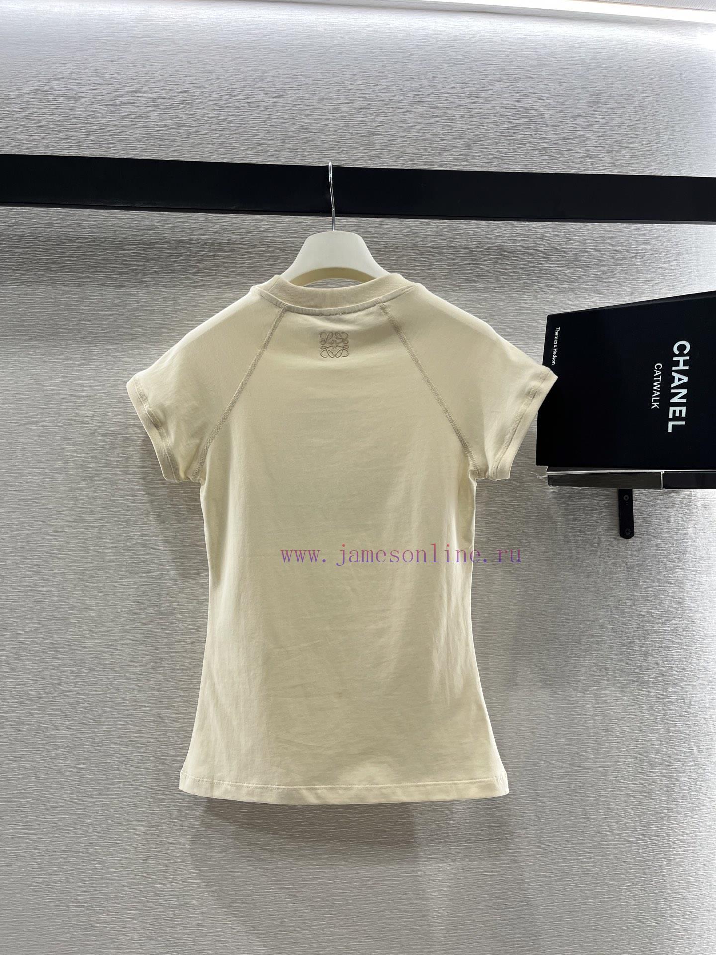 Loewe2025 New Product LaunchRound Neck Printed Letters 𝑇𝑒𝑒Customized YB Native All Cotton Mater app73pvg - Image 3