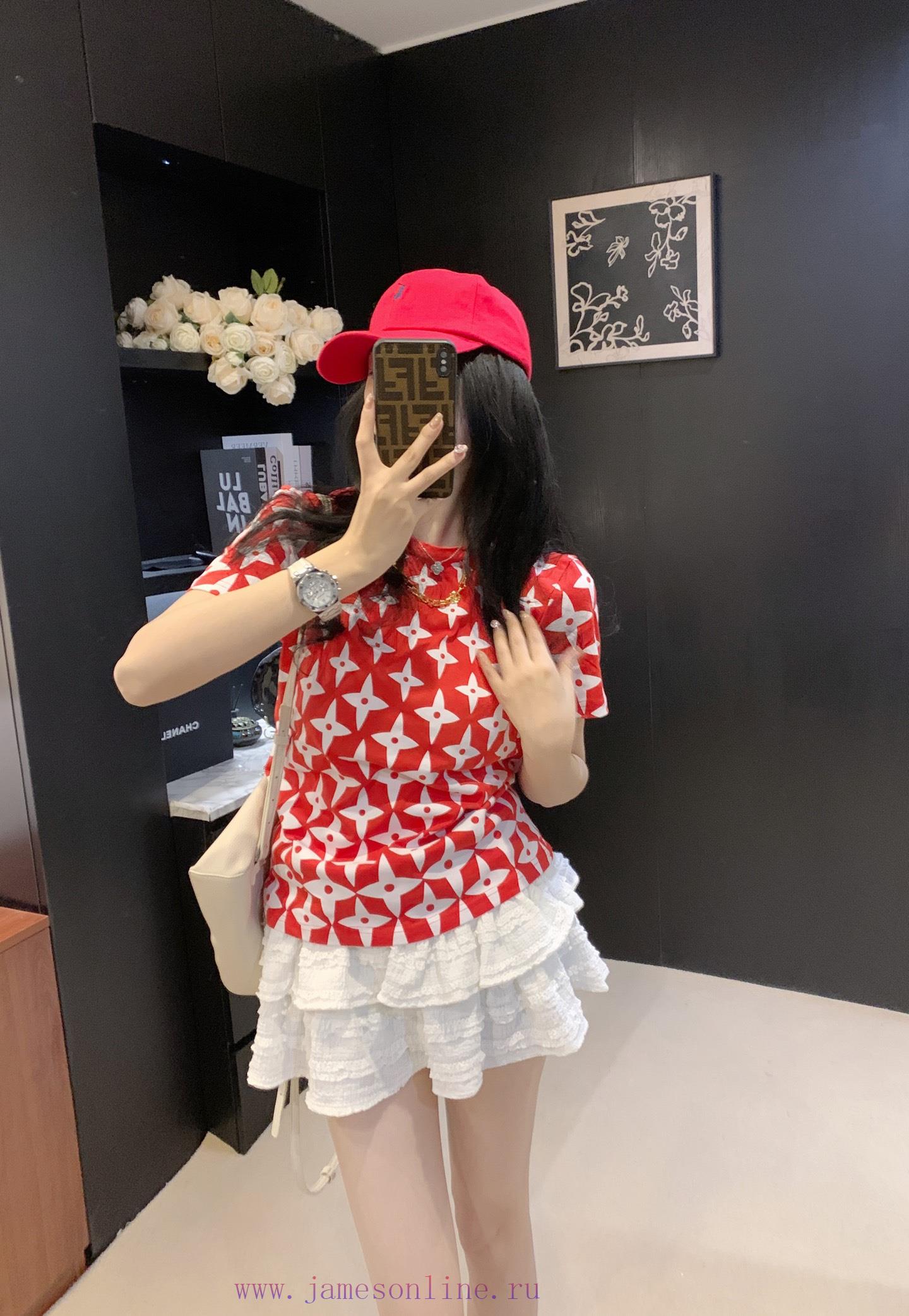 𝟐𝟎𝟐 5/Explosive Spot GoodsPrinted Chain ️ Short Sleeved Gradient Color Processing Presents A Th j5l19aun