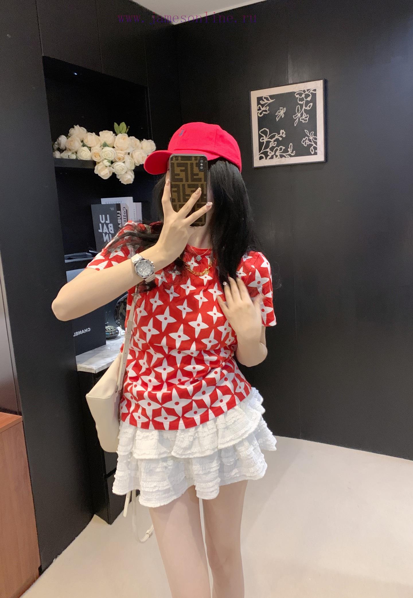 𝟐𝟎𝟐 5/Explosive Spot GoodsPrinted Chain ️ Short Sleeved Gradient Color Processing Presents A Th j5l19aun - Image 2