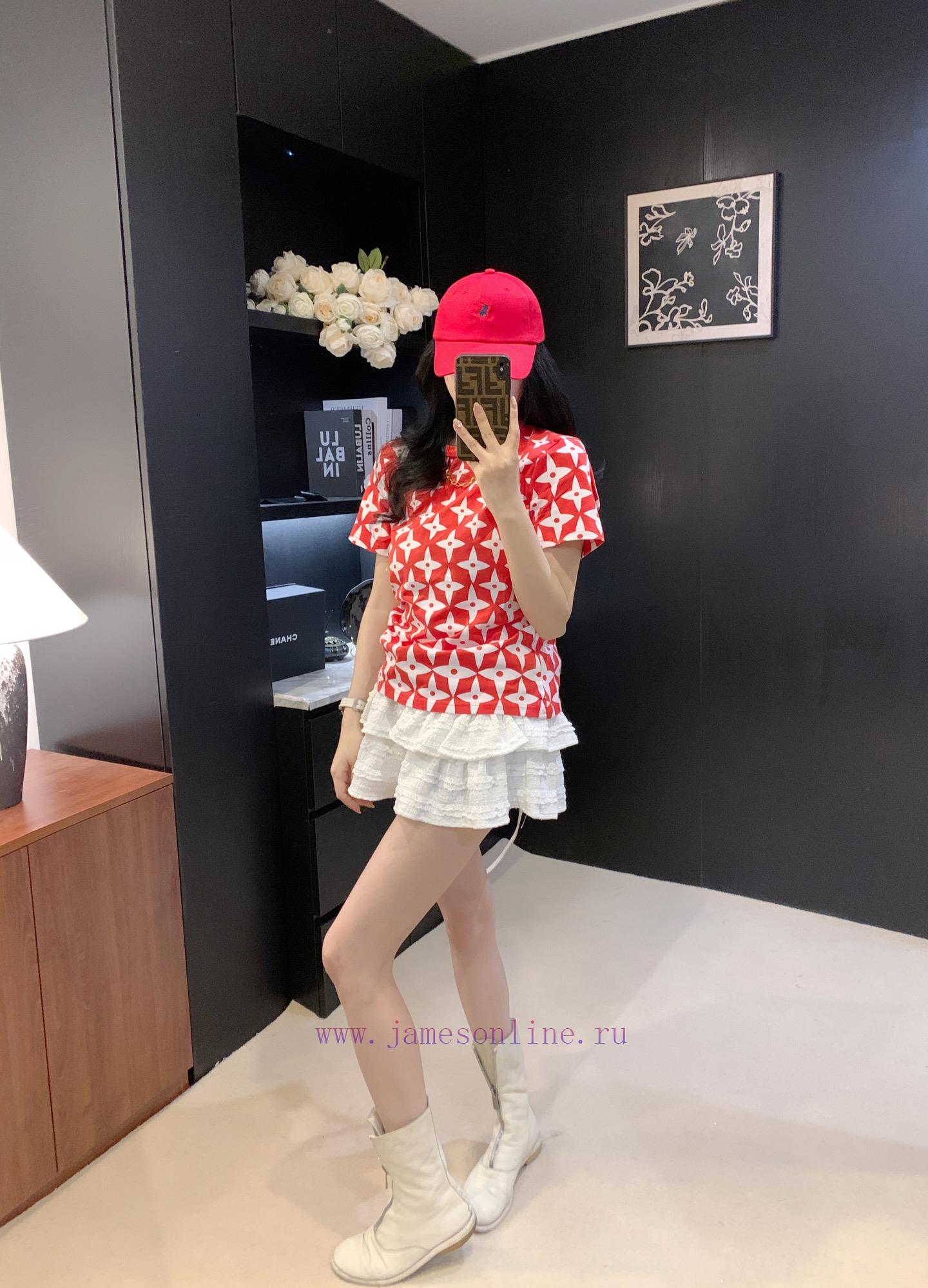 𝟐𝟎𝟐 5/Explosive Spot GoodsPrinted Chain ️ Short Sleeved Gradient Color Processing Presents A Th j5l19aun - Image 5