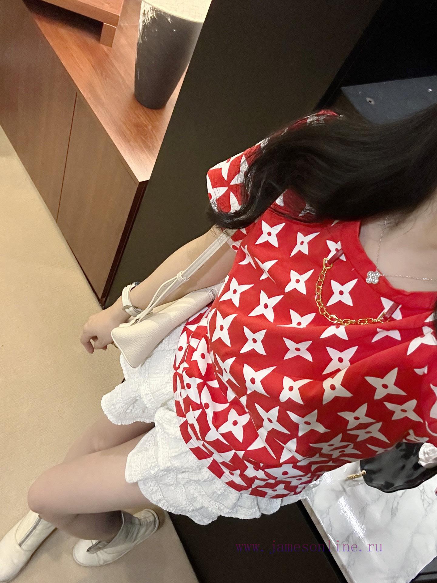 𝟐𝟎𝟐 5/Explosive Spot GoodsPrinted Chain ️ Short Sleeved Gradient Color Processing Presents A Th j5l19aun - Image 7