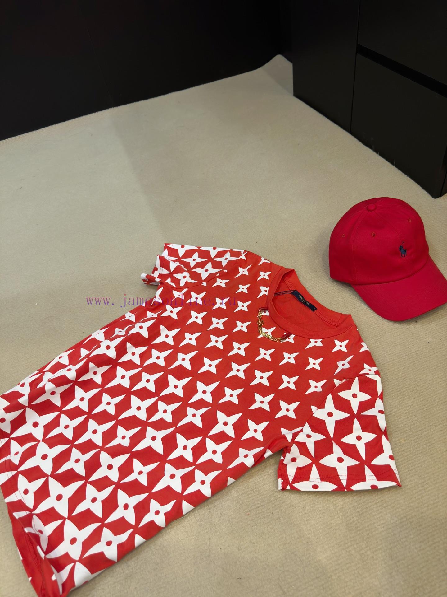 𝟐𝟎𝟐 5/Explosive Spot GoodsPrinted Chain ️ Short Sleeved Gradient Color Processing Presents A Th j5l19aun - Image 10