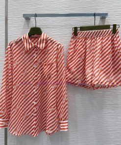 Gucci2025SS New Shirt Set With Micro Perspective And Subtle Fashion Perfect For Small Details E ud29sg7x