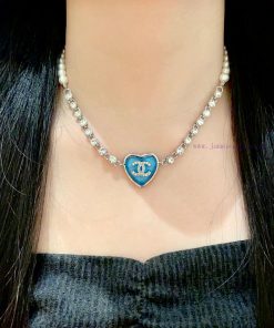 Chanel Chanel Vintage Necklace. The Styles Of Little Chanel Are Truly Exquisite And Elegant Wit cx28ioyh