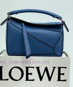 Loewe Bags I L️oewe YouCrazy Grass Planting Mini PuzzleThe Enchanting Colors That Captivate Countless Godd z8d8otjp