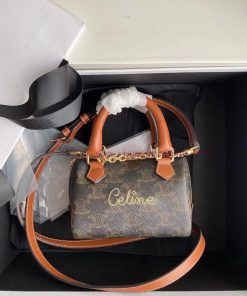 Loewe Bags TRIOMPHE Synthetic Leather Mini Boston Bag6 X 4 X 3 Inches (14 X 9.5 X 8 Centimeters)TRIOMPHE C mp1yoehw