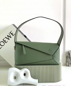 Loewe Bags Loewe's New Puzzle Hobo Is A Soft And Exquisite Short Napa Cowhide Leather Shoulder Bag Inspire giqzvu0l