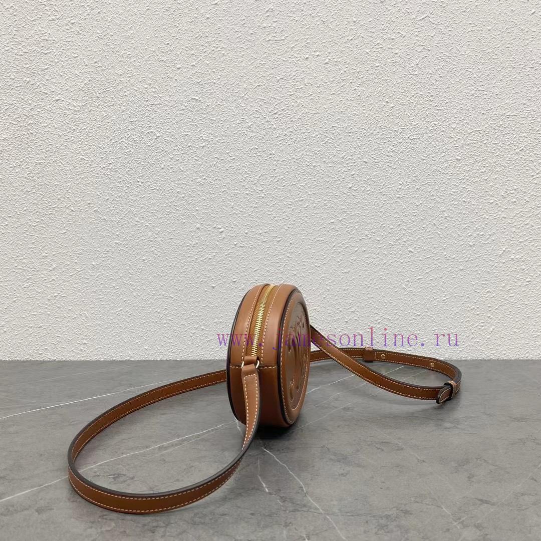 Loewe Bags Small CELINE 21 Autumn/Winter Pig BagWhat Are The Considerations For Pairing This Season's Mini 57zh3krd - Image 3