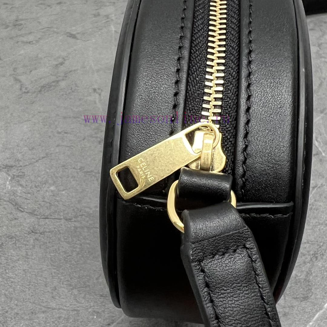 Loewe Bags Small CELINE 21 Autumn/Winter Piggy Bag: What Are The Considerations For This Season's Mini Bag hny1pngq - Image 8