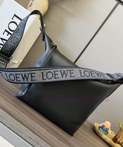 Loewe Bags . LO ℮ W ℮ New Small Soft Smooth Cow Leather And Jacquard Cloth 𝒄𝒖𝒃𝒊 Handbag Crossbody Bag Is A q55bktbi