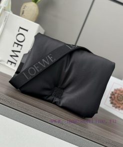 Loewe Bags . L ⊚℮ W ℮ Nylon Puffer Goya Postman Bag New ArrivesInspired By Goya's Aesthetics And Key Detai n7blw3rb