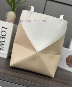 Loewe Bags . L ⊚℮ W ℮ The New Small-sized Color Blocked Shiny Leather Puzzle Fold Tote Adopts The Iconic G xew2qy5z