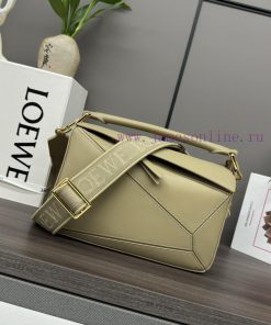Loewe Bags L ⊚℮ W ℮ Small Satin Cowhide Puzzle Handbag ArrivedThe First Debut Handbag Launched By 𝑳 Home * u5zrgkxe