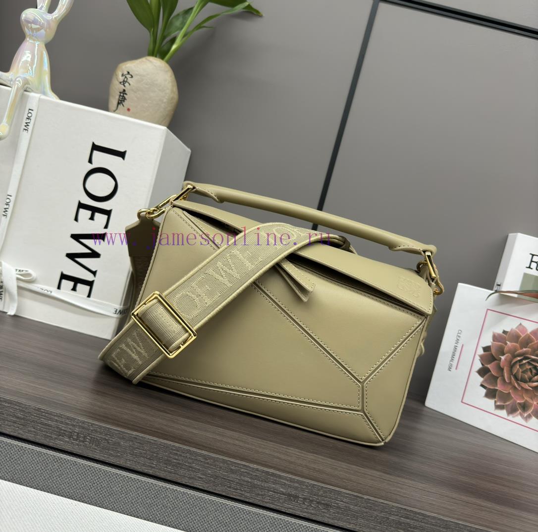 Loewe Bags L ⊚℮ W ℮ Small Satin Cowhide Puzzle Handbag ArrivedThe First Debut Handbag Launched By 𝑳 Home * u5zrgkxe - Image 2