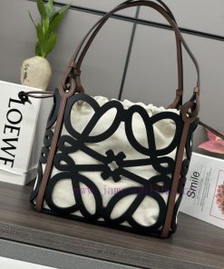 Loewe Bags . LO ℮ W ℮ Small Hollowed Out Bag Made Of Cowhide Leather Anagram Tote HandbagThis Multifunctio h9ybllis