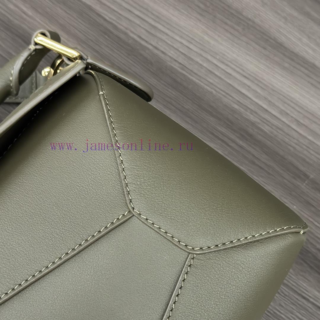 Loewe Bags . L ⊚℮ W ℮ New Small Soft Cow Leather Puzzle Edge HandbagThe First Debut Handbag Launched By 𝑳 firmvhnb - Image 6