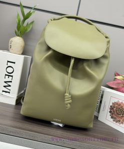 Loewe Bags Loewe's New Shiny Soft Cowhide Flamenco Backpack Features A Streamlined And Practical Daily Des jlbhuvsv