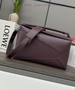 Loewe Bags . LO ℮ W ℮ New Size Soft Cow Leather Puzzle HandbagLoewe's Debut Handbag Features A Rectangular w6r0x8hs