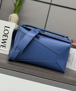 Loewe Bags . LO ℮ W ℮ New Size Soft Cow Leather Puzzle HandbagLoewe's Debut Handbag Features A Rectangular mb6mc706