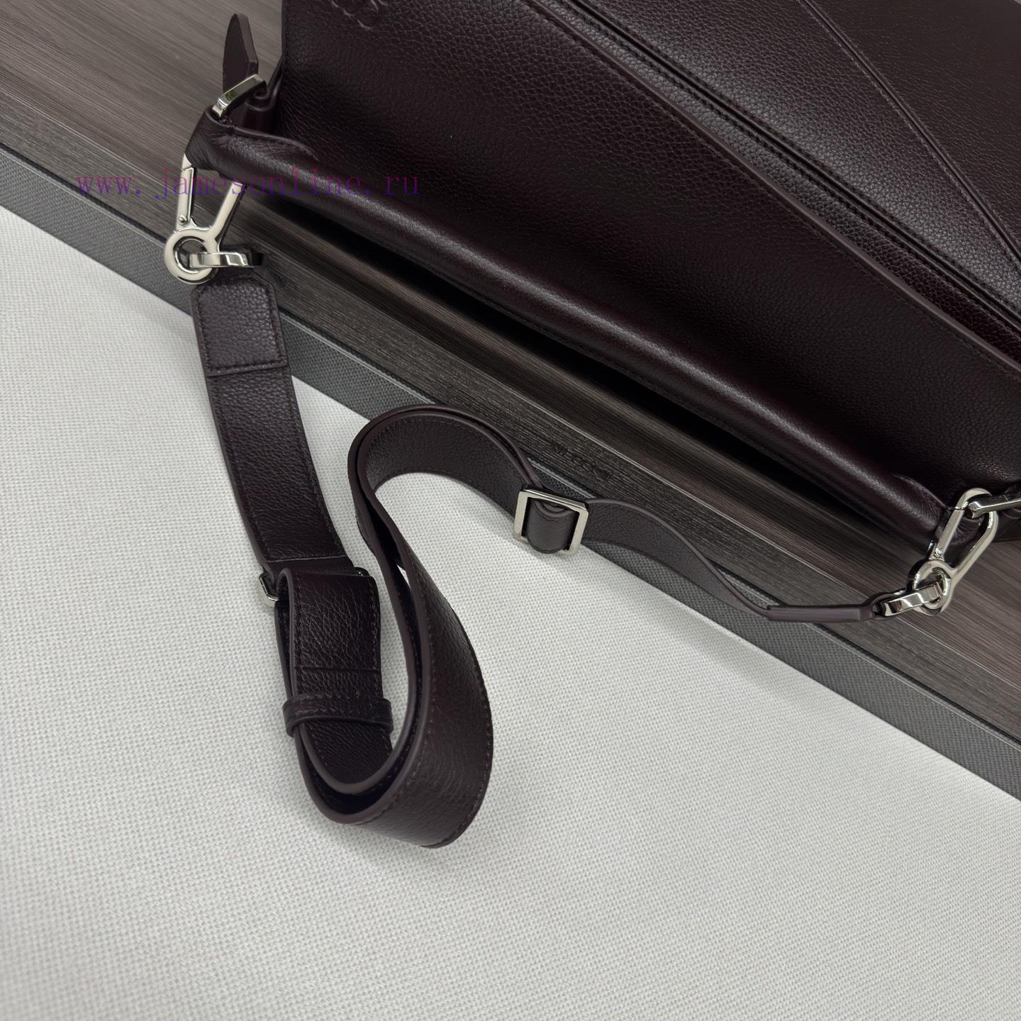 Loewe Bags . LO ℮ W ℮ New Size Large Soft Deer Leather Puzzle Handbag With Unique Geometric Lines Outlines vn8qi1bg - Image 8