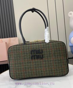 MiuMiu Bags The New MIU MIU Original Wool Qianniao Style Briefcase Combines Fashion And Classic And The Nex o29quzsn