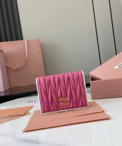 MiuMiu Bags Equipped With A Complete Set Of Original Packaging The New Pocket Wallet Is Made Of Imported To dg0fzdml