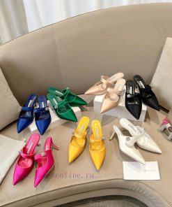Manolo Blahni * Classic Whether Viewed Online Or Received In Person It Is Beautiful Elegant And k5t4ddv4