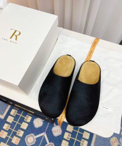 The Row 24 New Baotou Tuo Bochen TuoRetro Style Easy To Match Always Looking Good. Minimalist S 92qy85vy