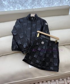 TZ125-1 Moncler Top 90% White Goose Down Plaid Stand Up Collar Down Jacket ➕ Half Skirt Set Bla mzj5ot20