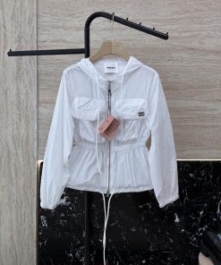 LF013 New Jacket ️Miu Miu Short Sunscreen Long Sleeve Jacket Three Color SMLUpdate Time: Marc uv0p0oc0