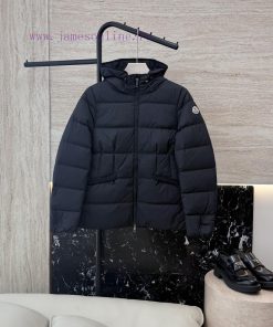 M314 New Down Jacket ️Moncler Top Edition 90% White Goose Down Waist Short Down Jacket Black vvf16lka