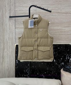 25027 New Down Jacket ️Prada Triangle Logo 11 Edition Matte Fabric Extremely Simple Style 90% a7kd1qj2