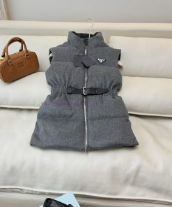 24052 New Down Jacket ️Prada Triangle Logo Collar Zipper Top 100% Sheepskin 90% White Goose D pe0d3so7