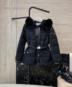 P-8516 New Down Jacket ️Prada Triangle Logo Oversized Fox Fur Collar With Belt 90% White Goos fsd5041z
