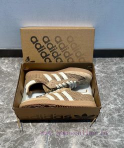 Adidas Originals Samba Brown Samba Was Born On The Field And Has Now Become A Classic Street Fa 0id4cor6