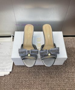 Dior 2025 Spring/Summer Fashion Show New Adiorble Water Diamond Collection Women's Shoes CD Sta tj3g7f8l