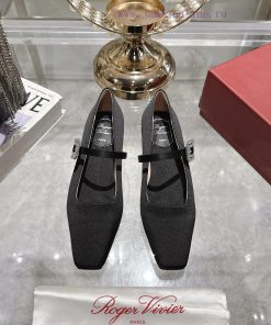 𝐑𝐨𝐠𝐞𝐫𝐕𝐢𝐯𝐢 * RV 25ss New Single Shoe With A Straight Strap And Double Diamond Buckle Showing Off 31zc2uia