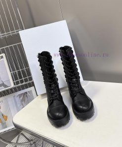 Dior's Latest Autumn And Winter Fashion Show Martin Boots And Long BootsThere Are So Many Celeb b76qbmg1