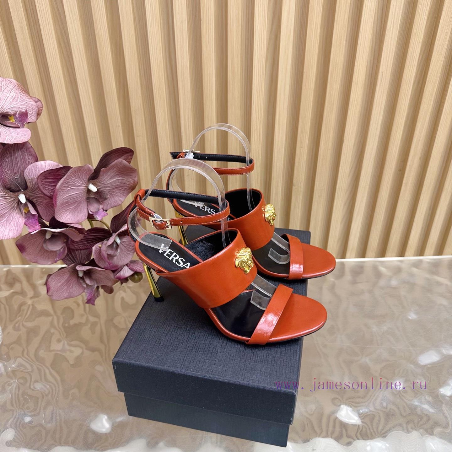 Versace 2025 Spring/Summer New Waterproof Platform Thick Bottom Simultaneous Release——————————— 8jenxkrj