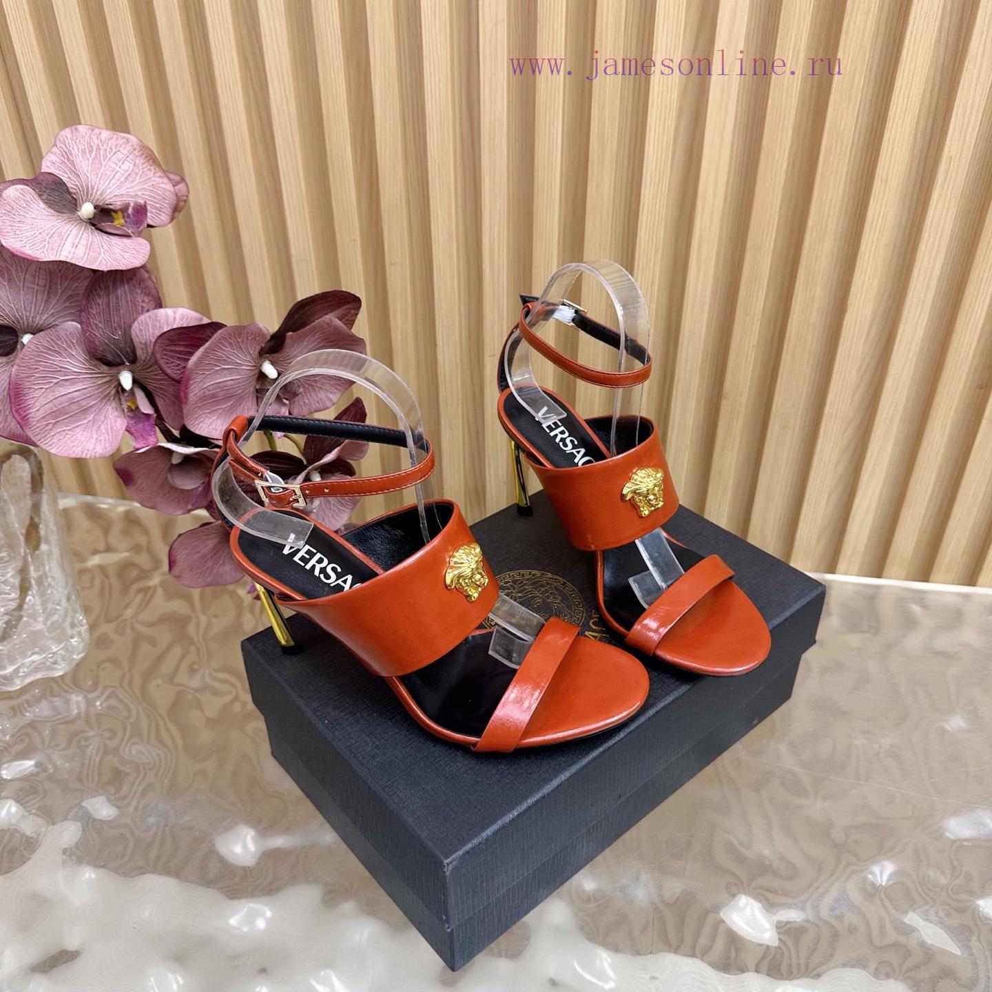 Versace 2025 Spring/Summer New Waterproof Platform Thick Bottom Simultaneous Release——————————— 8jenxkrj - Image 4