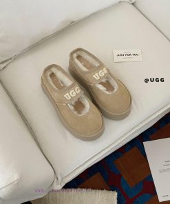 Newly Released UGG Gucci Mary Jane Wool SlippersThe 3.5cm Thick Bottom Model Has Been LaunchedI y5rqgxmu