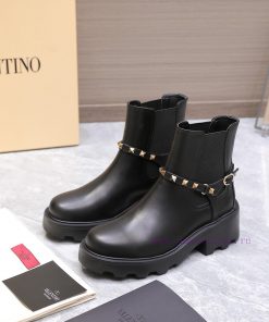 Purchasing Grade25ss Autumn/Winter New Valentino Round Head Riveted Saddle With Decorative Knig 3u2fb873
