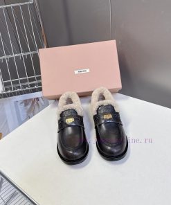 Miu Miu Autumn And Winter Coin Loafers Hairy Shoes With A Lot Of Stars Fashion Bloggers And Gra 8g6d86qr