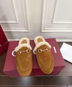 Gucci Princeton Merino Wool Mill Shoes And SlippersGucci's Iconic Princeton Slippers Are Known b520g9dm