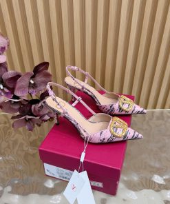 -- New Warren——————2025 Top Valentino Paris Fashion Show Launches Snake Patterned Thick Heel Sl f2wvrmz5