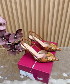 -- New Warren——————2025 Top Valentino Paris Fashion Show Launches Snake Patterned Thick Heel Sl 9mlzz625