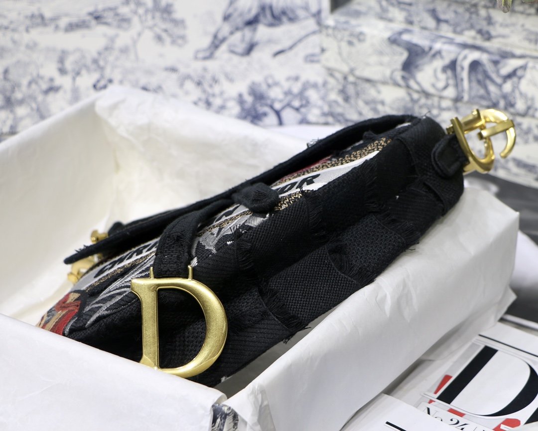 Christian Dior 18 - Image 2